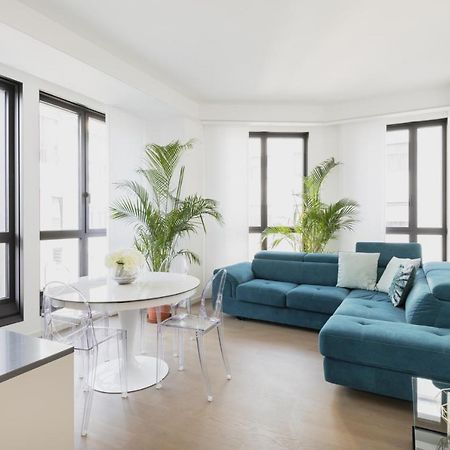 Easylife - Lussuosa Dimora Con Rooftop Condominiale Vista Duomo Milan Bagian luar foto