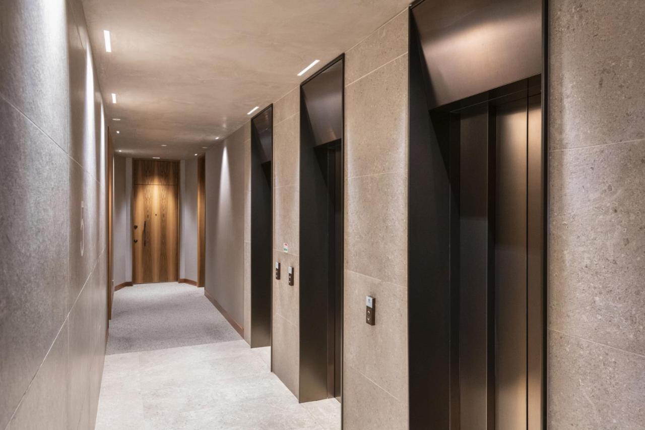 Easylife - Lussuosa Dimora Con Rooftop Condominiale Vista Duomo Milan Bagian luar foto